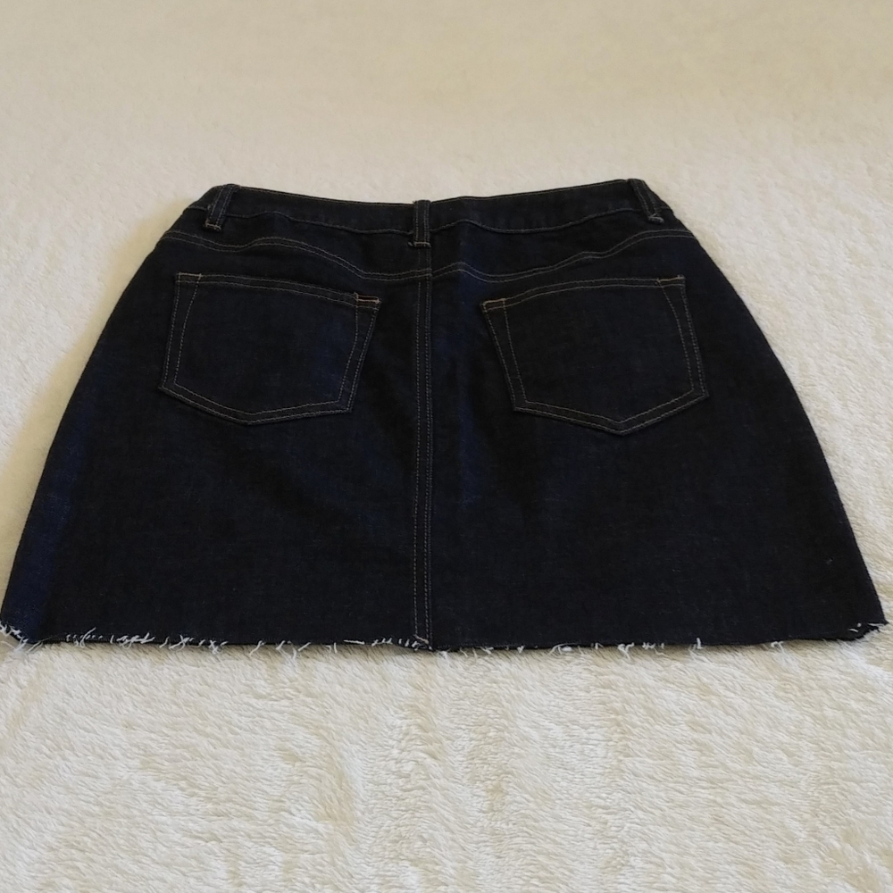 Oliver Logan Dark Wash Seymour Skirt - NWT - Picture 13 of 16